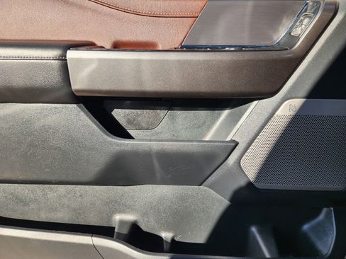 Used 2021 Ford F150 Lariat image 27