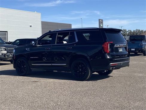 Used 2022 GMC Yukon Denali image 30