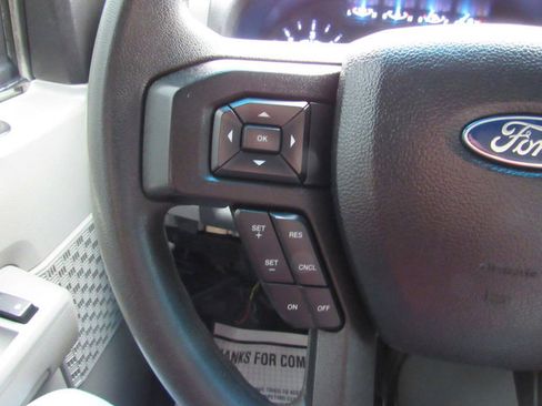 Used 2023 Ford E-450 and Econoline 450 Super Duty w/ Power Windows & Locks Group image 42