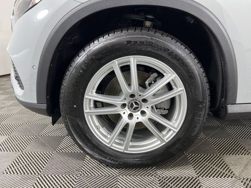 Certified 2025 Mercedes-Benz GLC 300 4MATIC image 49