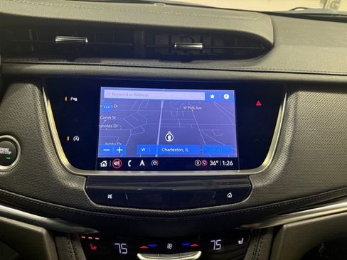 Used 2025 Cadillac XT5 Premium Luxury image 19