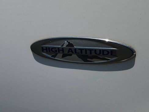 Used 2016 Jeep Compass High Altitude AWD/4WD image 9