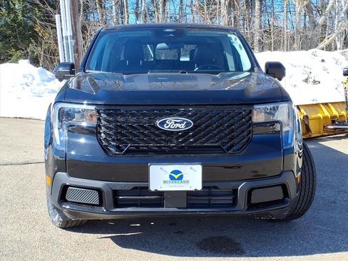 New 2026 Ford Maverick Lariat w/ Black Appearance Package image 3