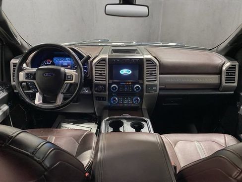Used 2017 Ford F350 Platinum w/ Platinum Ultimate Package AWD/4WD image 2