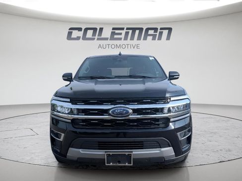 Used 2024 Ford Expedition Limited AWD/4WD image 2