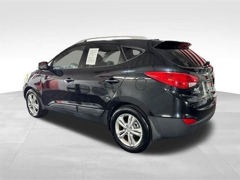 Used 2011 Hyundai Tucson GLS FWD image 7