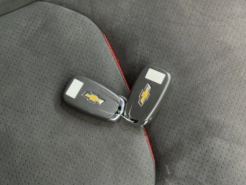 Used 2022 Chevrolet Camaro ZL1 RWD image 16