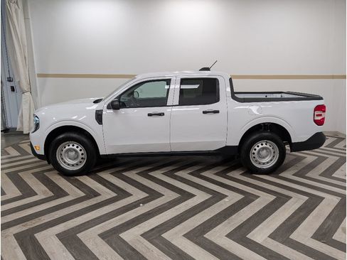 Used 2025 Ford Maverick XL w/ 4K Tow Package AWD/4WD image 3