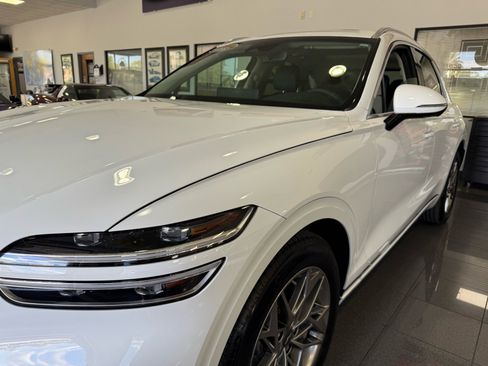 Used 2025 Genesis GV70 2.5T w/ Advanced Package image 48