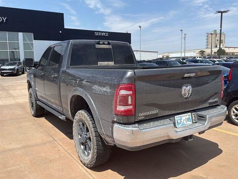 Used 2022 RAM 2500 Laramie AWD/4WD image 11