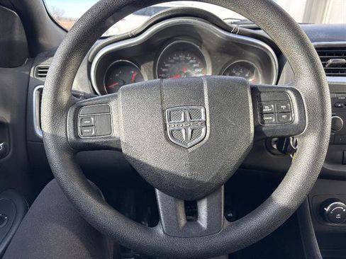 Used 2012 Dodge Avenger SE image 14