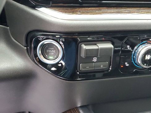 New 2026 GMC Sierra 1500 Elevation w/ Preferred Package AWD/4WD image 28