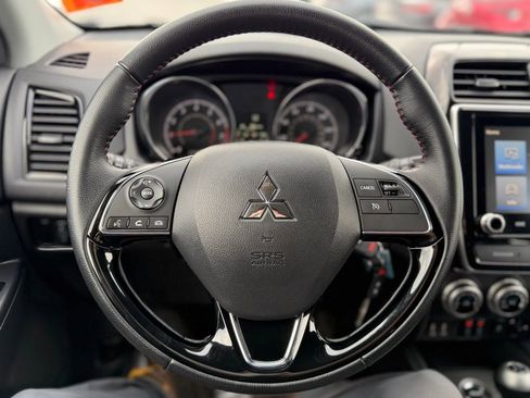 Used 2024 Mitsubishi Outlander Sport ES image 10