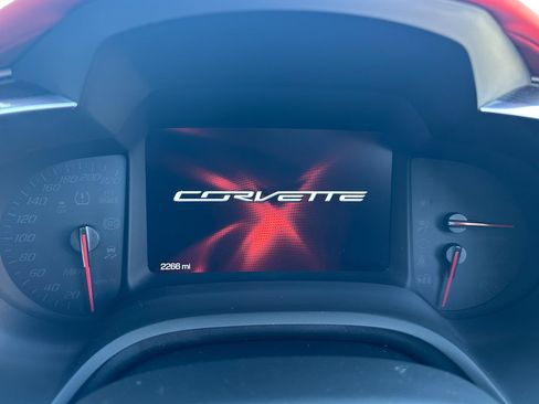 Used 2015 Chevrolet Corvette Z06 w/ 3LZ Preferred Equipment Group image 36