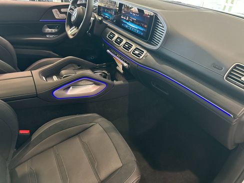 New 2026 Mercedes-Benz GLE 53 AMG 4MATIC image 16
