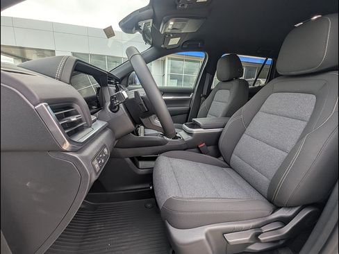 New 2027 GMC Terrain Elevation w/ Black Edition AWD/4WD image 12