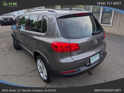 Used 2013 Volkswagen Tiguan SEL image 11