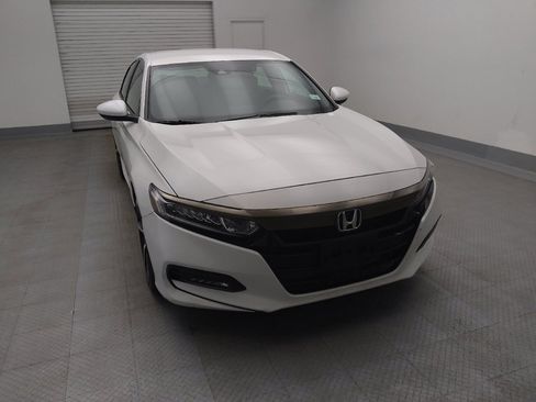 Used 2020 Honda Accord Sport image 14