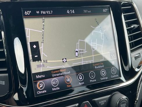 Used 2020 Jeep Grand Cherokee High Altitude AWD/4WD image 23