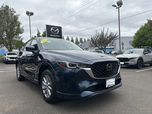 Used 2024 MAZDA CX-5 AWD 2.5 S w/ Preferred Package image 4