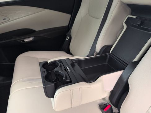 Certified 2024 Lexus RX 350 AWD w/ Convenience Package image 17
