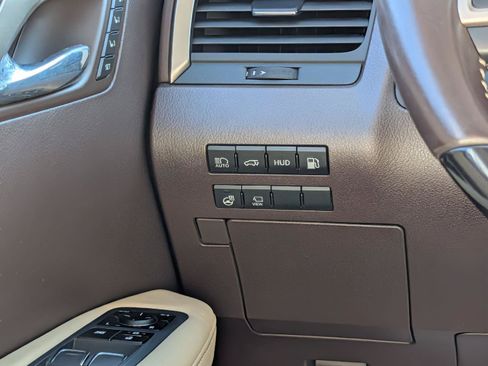 Used 2020 Lexus RX 450hL Luxury w/ Accessory Package AWD/4WD image 14