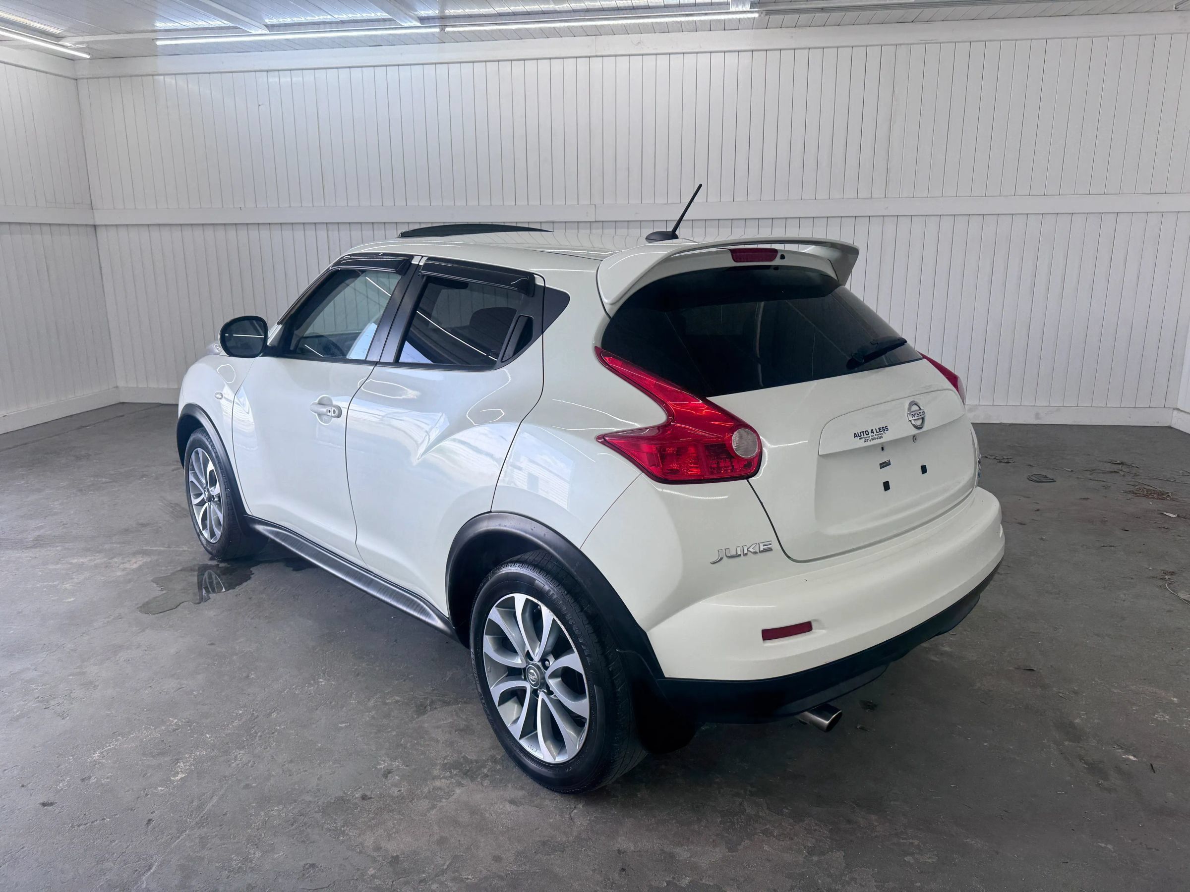 Used 2012 Nissan Juke SV w/ Sport Pkg AWD/4WD image 7