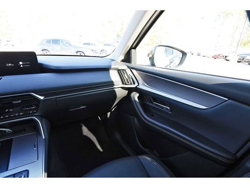 Certified 2025 MAZDA CX-90 3.3 Turbo w/ Preferred Package image 8