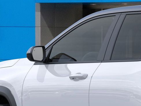 New 2026 Chevrolet Equinox LT w/ Convenience Package II image 12