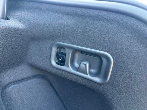 New 2026 Mercedes-Benz E 450 4MATIC Sedan image 36