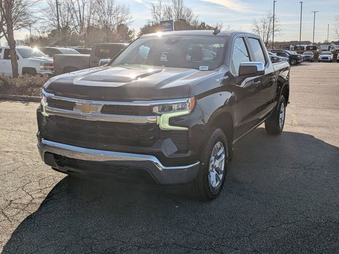 Used 2023 Chevrolet Silverado 1500 LT image 5