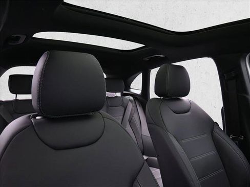 Certified 2025 Mercedes-Benz GLA 35 AMG 4MATIC image 29