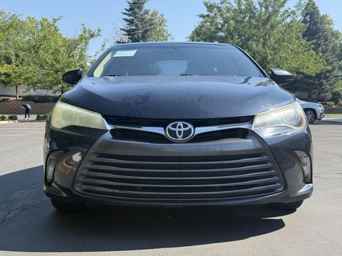 Used 2016 Toyota Camry LE FWD image 22
