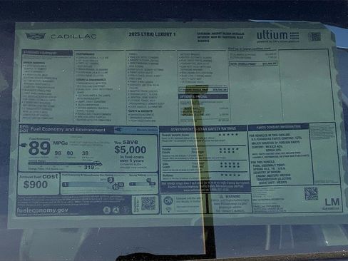 New 2025 Cadillac Lyriq Luxury image 21