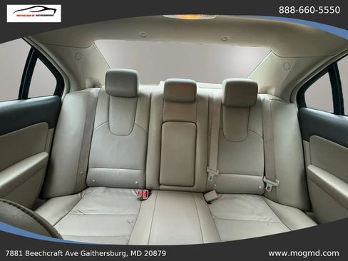 Used 2010 Ford Fusion Hybrid FWD image 17