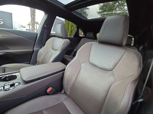 Certified 2025 Lexus RX 350 AWD w/ Convenience Package image 14