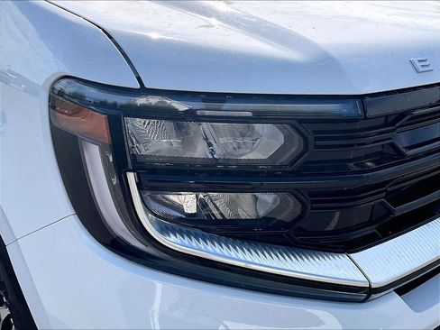 Used 2025 Ford Expedition Max Platinum AWD/4WD image 34