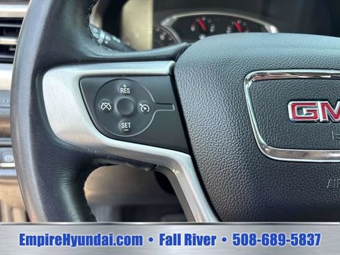 Used 2018 GMC Acadia SLT AWD/4WD image 24
