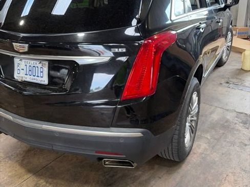 Used 2017 Cadillac XT5 Luxury w/ Driver Awareness Package FWD image 8