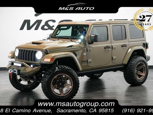 Used 2025 Jeep Wrangler Unlimited Sport AWD/4WD image 1