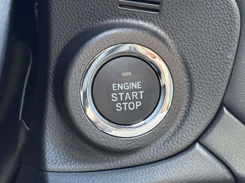 New 2025 Subaru Outback Limited image 13