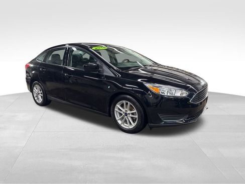 Used 2018 Ford Focus SE image 8
