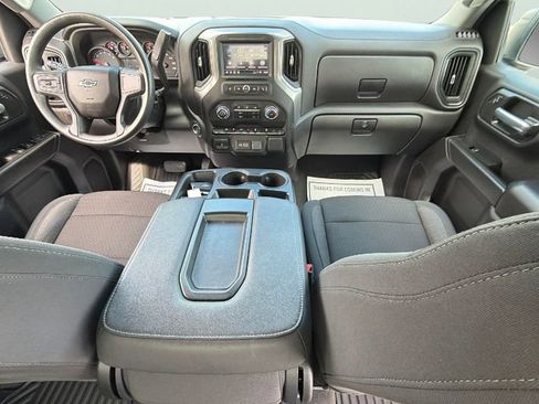 Certified 2025 Chevrolet Silverado 1500 Custom Trail Boss w/ Turbomax Blackout Package AWD/4WD image 31