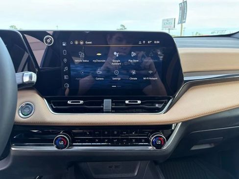 New 2026 Chevrolet Equinox ACTIV FWD image 18