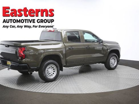 Used 2024 Chevrolet Colorado W/T RWD image 41