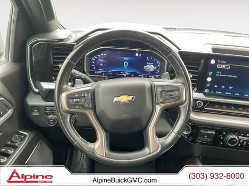 Used 2022 Chevrolet Silverado 1500 High Country w/ High Country Premium Package image 12