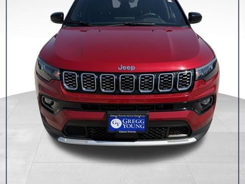 Used 2025 Jeep Compass Limited AWD/4WD image 1