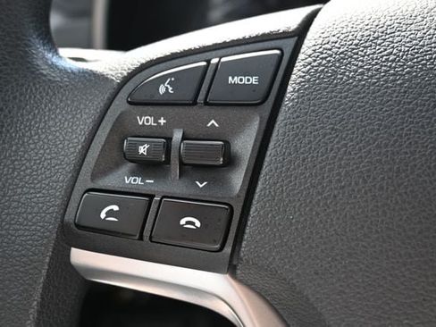 Used 2019 Hyundai Tucson Value AWD/4WD image 35