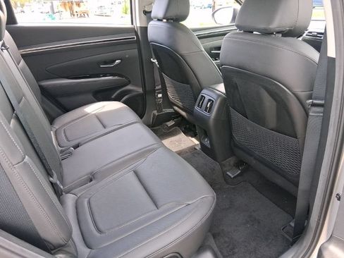 Used 2023 Hyundai Tucson Limited FWD image 19