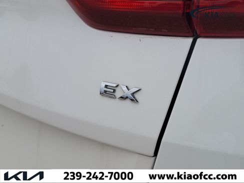 Used 2020 Kia Sportage EX FWD image 10